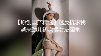 周末大学舍友以为我睡着了 和女朋友在那啪啪啪 被我偷偷的全录了下来 哈哈哈