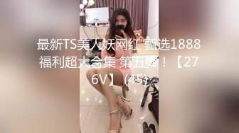 180CM的长腿妹妹，这是进了炮兵团了，四五个小伙排着队