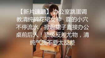 【母子乱伦】一个风骚老妈和孝顺儿子的故事，操母亲的大黑逼流淫水