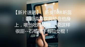 双飞深喉，两个美女直接被干呕吐，小姐姐穿长靴被暴力草