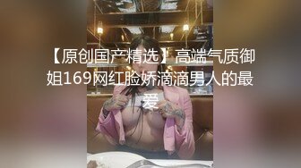 上集 骚受逼痒欠操 被两超爷们猛男轮操 顶的好深好有力 被轮操的爽上天 主页更多精彩视频