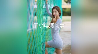  五官精致00后小妹妹淡定踩踏足交裸足 玉足长腿 足控爱好者必看！现在的小妹妹真会玩