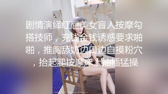 胸前漂亮纹身美女！近期下海激情操逼！抓屌吸吮舔蛋，主动骑乘位套弄，张开双腿猛操射肚子上