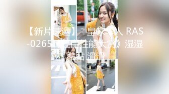 白衣长相甜美大奶妹子，近距离特写掰穴站立后人骑乘边操边摸奶