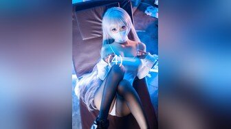 【新片速遞】  写字楼女厕黑衣白裤红指甲美职员❤️强劲的嫩穴把密长阴毛全冲开了