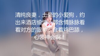 少妇丝袜来不及脱掉就找了个男人来干她 忍了3个月 总算看到男人了 不管了 先来一个畅快淋漓的大战再说