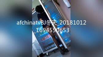 大奶女友 啊啊老公操我骚逼 在家爱爱 被大鸡吧男友无套输出 上位骑乘边操边喷 奶子哗哗 射了满满一奶子