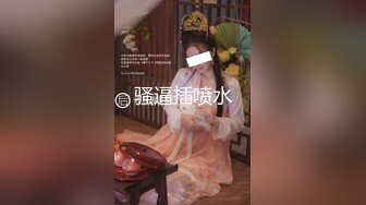 19极品尤物学生妹，黑框眼镜非常清纯，吸吮手指骚起来，肉感身材，顶级大肥臀，翘起摇摆